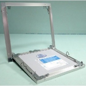 Люк REVO 400х400 12,5 СПЕЦ